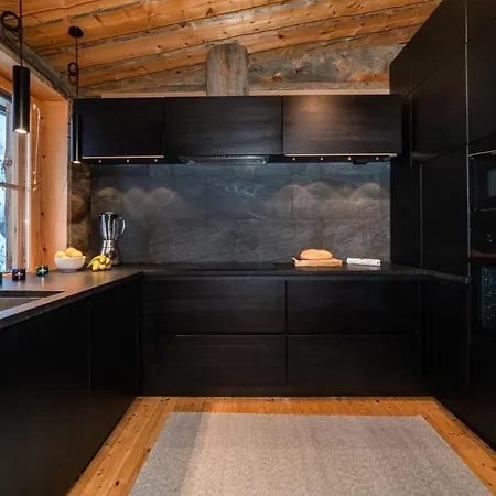 木屋 Keloruka 15 Luxury Lodge, 5 Ensuite Bedrooms, 250 M2, Jacuzzi, 2 X Pass 鲁卡