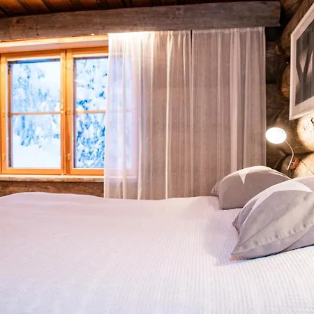 木屋 Keloruka 15 Luxury Lodge, 5 Ensuite Bedrooms, 250 M2, Jacuzzi, 2 X Pass